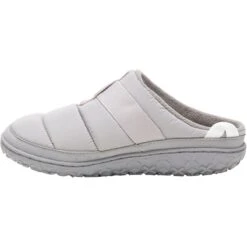 Chaco Ramble Puff Clog - Women's 9 Chaco Ramble Puff Clog - Women's -Outdoor Shoe Store ASHGRA D4