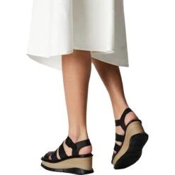 Sorel Joanie III Ankle Strap Sandal - Women's -Outdoor Shoe Store BLABLA D6