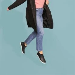 BOGS Kicker Rain Chelsea Boot - Women's -Outdoor Shoe Store BLAMUL D11