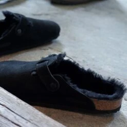 Birkenstock Boston Shearling Lined Narrow Shoe - Women's -Outdoor Shoe Store BLASE D15