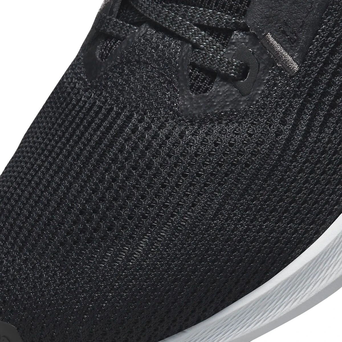 Nike Air Zoom Pegasus 40 Running Shoe - Women's 2 Nike Air Zoom Pegasus 40 Running Shoe - Women's - Image 2