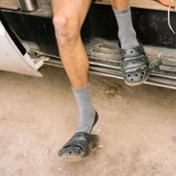 Keen Yogui Sandal - Men's -Outdoor Shoe Store BLA D10 8