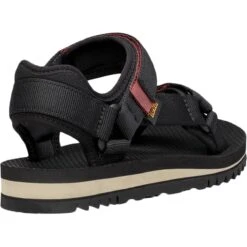 Teva Universal Trail Sandal - Women's -Outdoor Shoe Store BLA D4 45