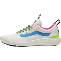 Vans UltraRange Exo Shoe - Women's -Outdoor Shoe Store BLUMAR