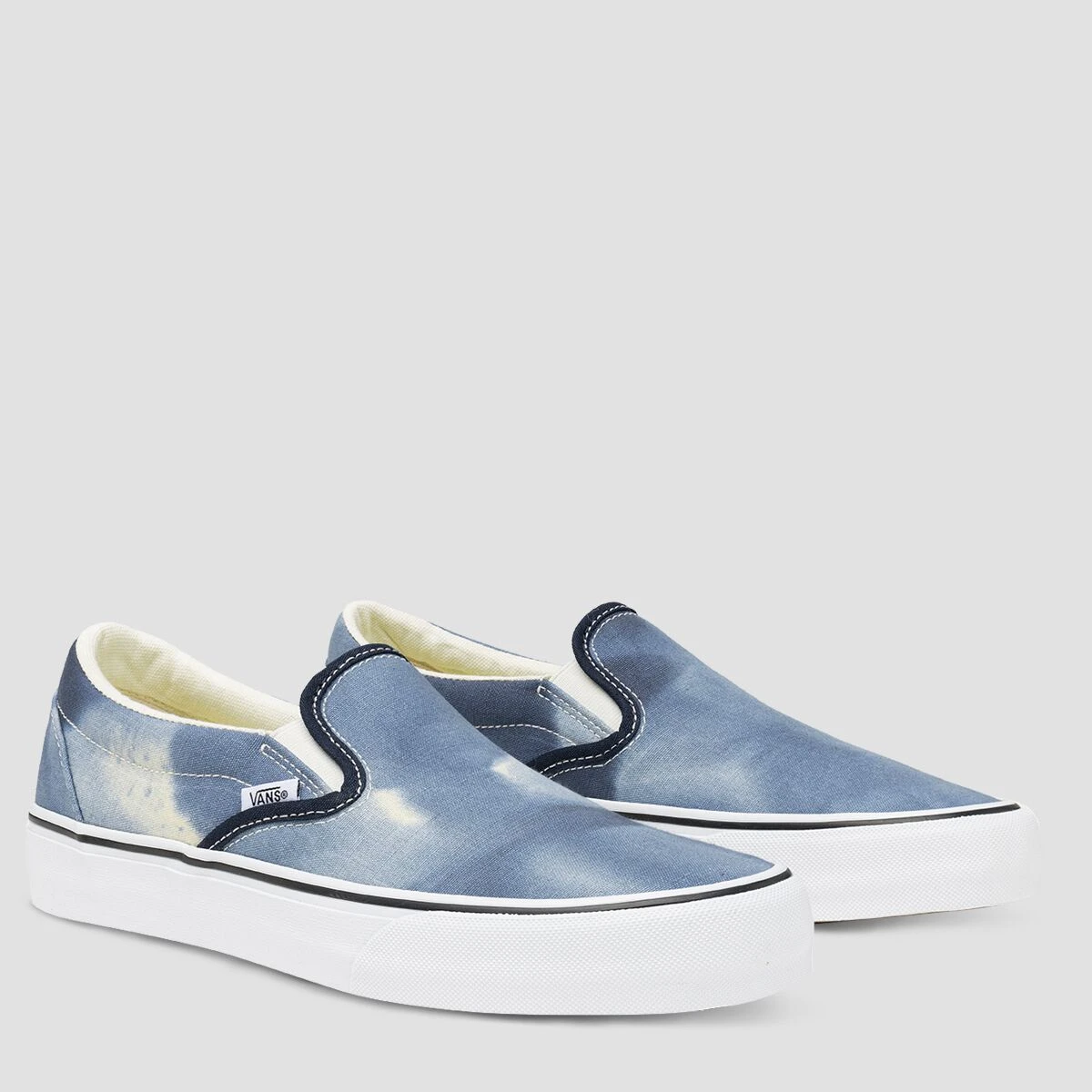 Vans Slip-On VR3 Shoe 2 Vans Slip-On VR3 Shoe - Image 2