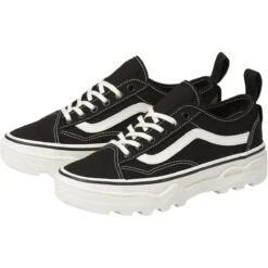 Vans Sentry Old Skool WC Canvas Shoe - Women's
