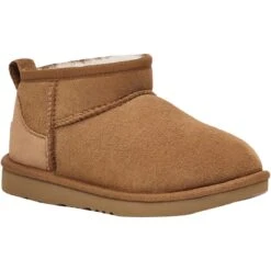 Ugg Classic Ultra Mini Bootie - Kids' -Outdoor Shoe Store CHE D1 5