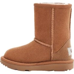 Ugg Classic II Boot - Toddlers' -Outdoor Shoe Store CHE D7