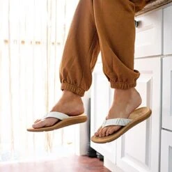 Reef Santa Ana Sandal - Women's -Outdoor Shoe Store CLO D4