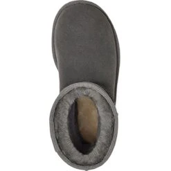 Ugg Classic II Boot - Kids' 11 Ugg Classic II Boot - Kids' -Outdoor Shoe Store GRE D6