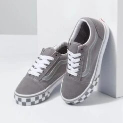 Vans Rainbow Old Skool Shoe - Kids' -Outdoor Shoe Store RESICHFRGR D3