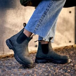 Blundstone Lug Boot - Men's -Outdoor Shoe Store S223RUSBLA D2