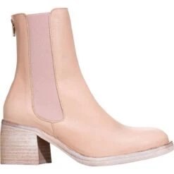 FREE PEOPLE Essential Chelsea Boot - Women's -Outdoor Shoe Store SANBEI