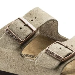 Birkenstock Arizona Suede Sandal - Men's 12 Birkenstock Arizona Suede Sandal - Men's -Outdoor Shoe Store TPSE D3