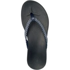 OluKai Ho'opio Flip Flop - Women's