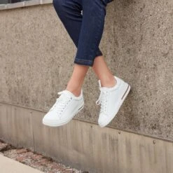 Birkenstock Bend Shoe - Women's -Outdoor Shoe Store WHILEA D4