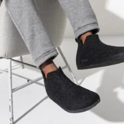 Birkenstock Andermatt Shearling Special Edition Bootie Slipper - Men's -Outdoor Shoe Store WOSHANNA D9